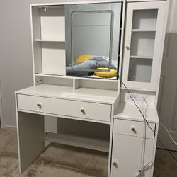 Vanity 