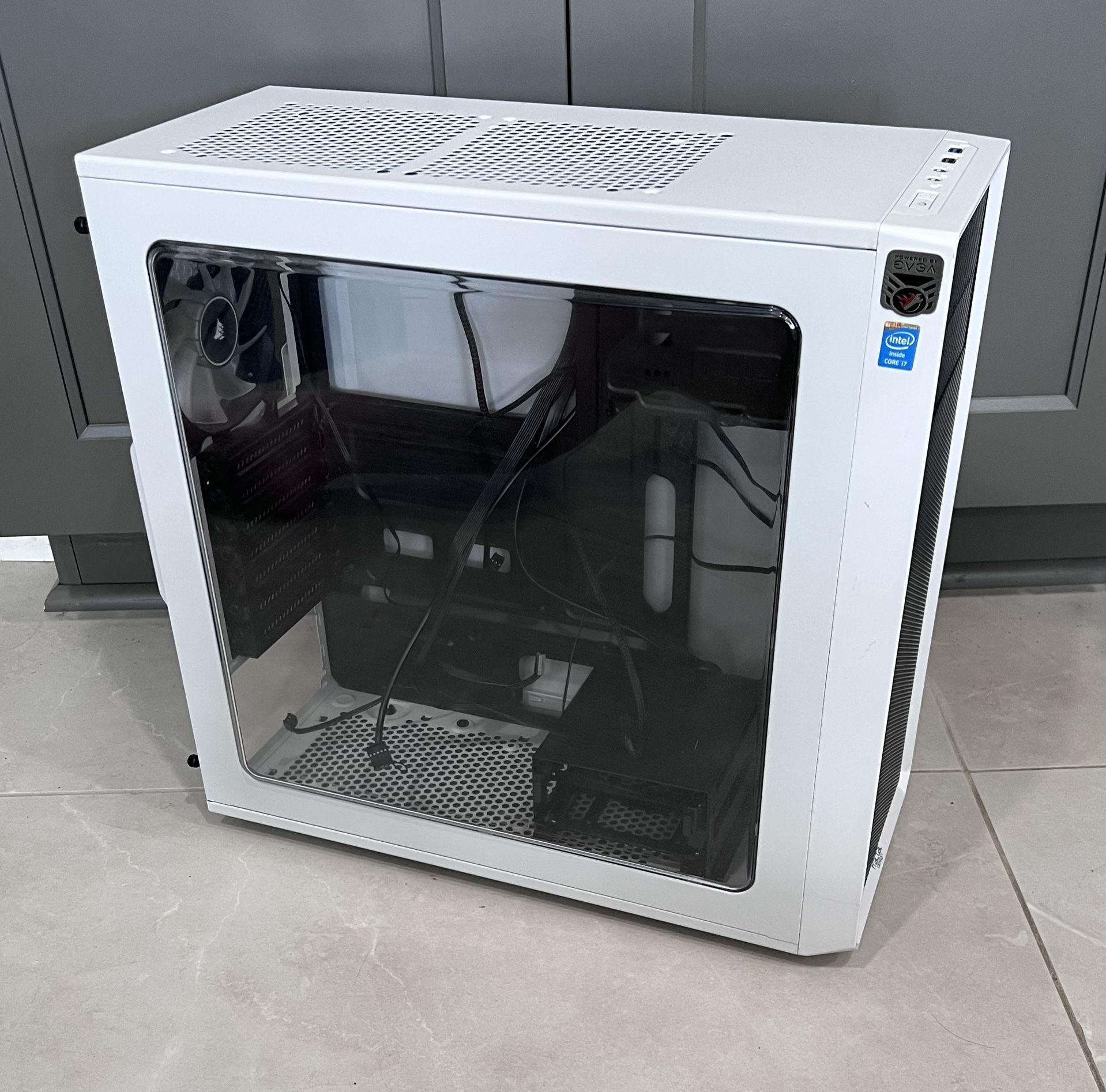 Fractal Focus g Mid Atx Computer Case