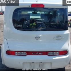 2009/11 Nissan Cube Transmission $1500 Doors $250 Each tailgate $350