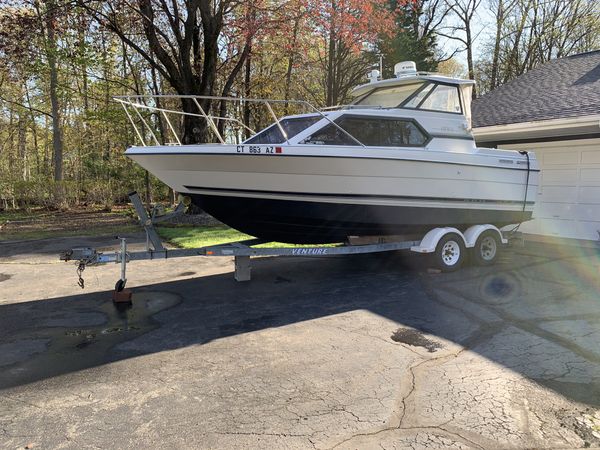 Bayliner cierra crusier