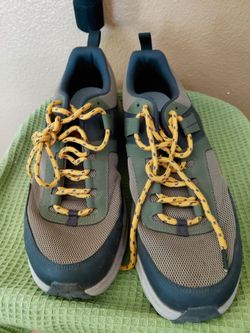 Columbia sneakers