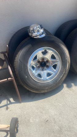Chevy wheels 265 70R 17