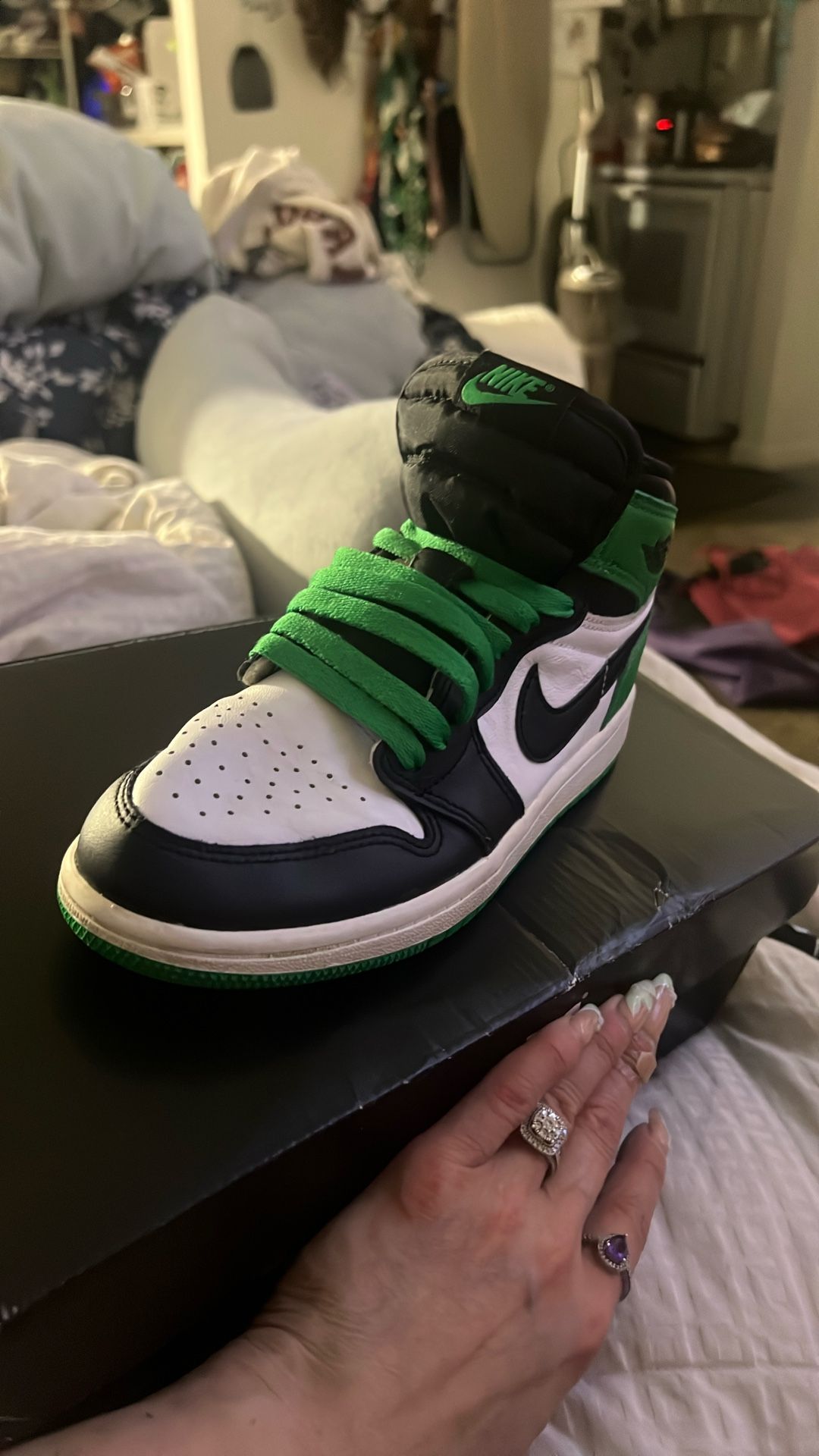 Jordans 1's