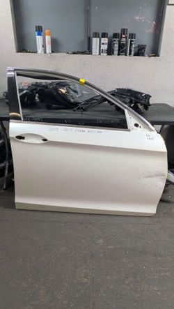 2013-2014-2015-2016-2017 HONDA ACCORD RIGHT FRONT DOOR OEM USED #10371
