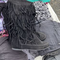 Ladies Black Fringe Boots Size 11