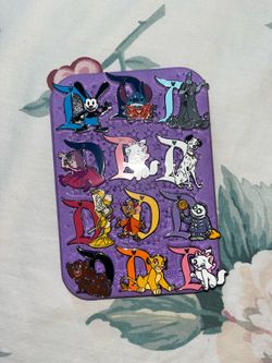 New 2025 Hidden Disney Pins Disneyland D