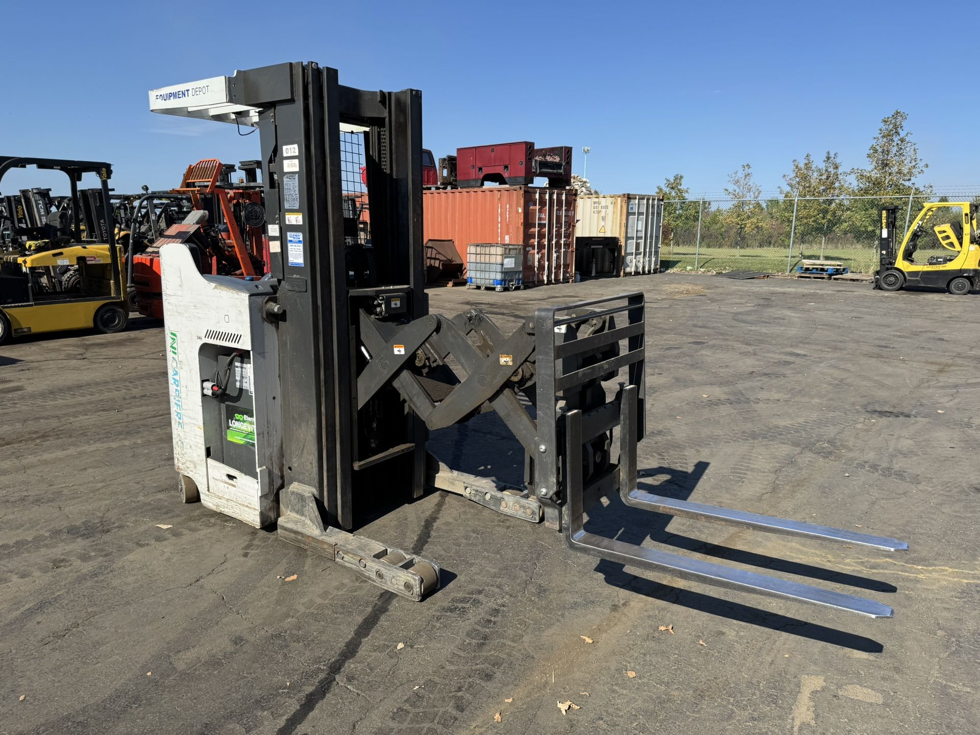 2017 deep reach Forklift Affordable With Battery