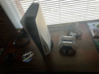 Ps5 Disc Full Set 2 Controllers + Charger + HDMI Cable + FarCry5