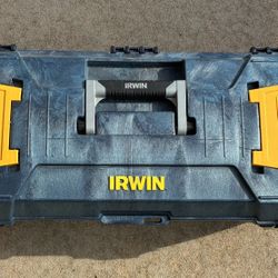 IRWIN 29-in W x 11-in H Blue Resin Lockable Tool Box