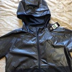 UA Windbreaker Size L Women New