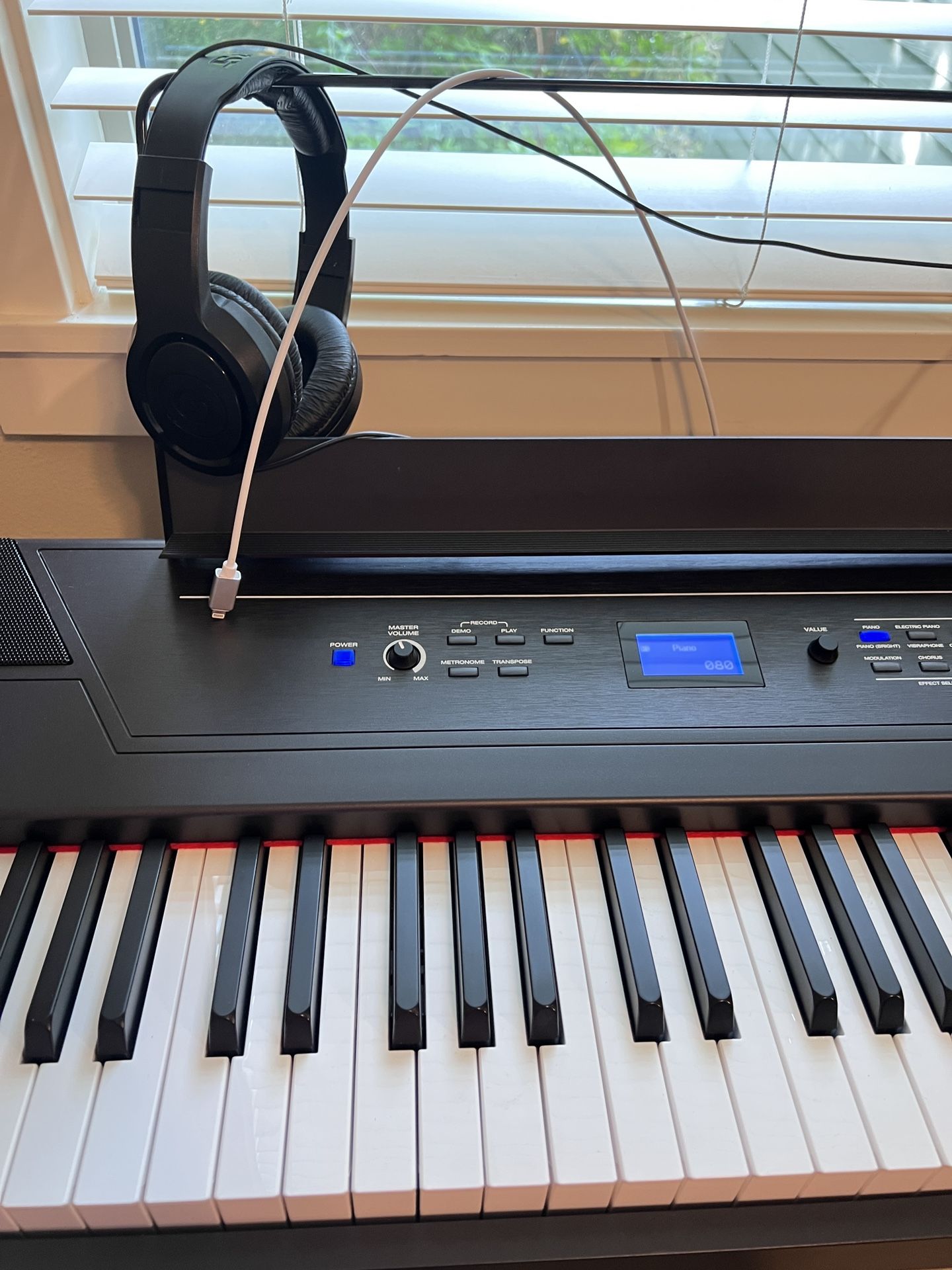 Alesis 88 Key keyboard piano