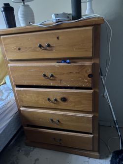 Dresser