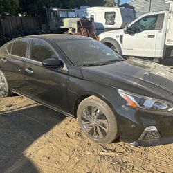 2020 Nissan Altima