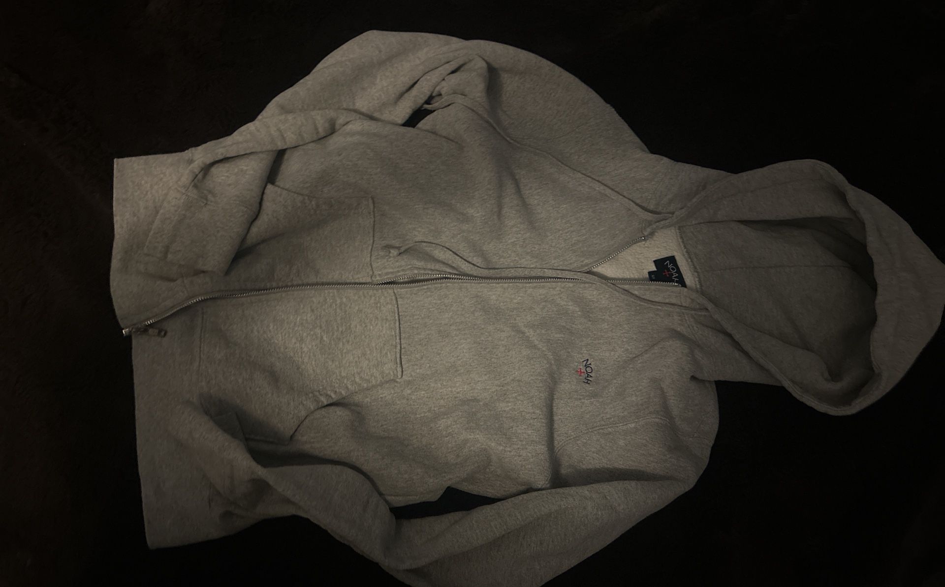 Noah Zip up Sweater