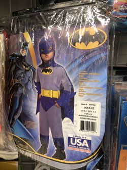 Batman Halloween costume for toddlers