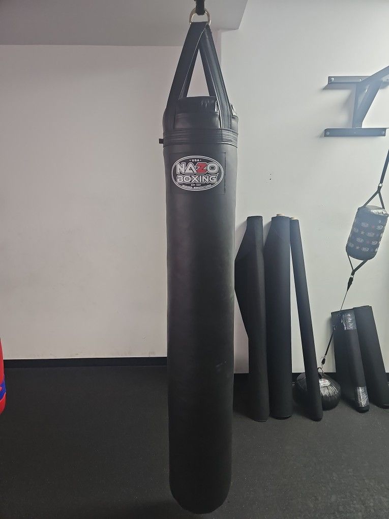 6 Ft 100 Pound Punching Bag Heavy Bag
