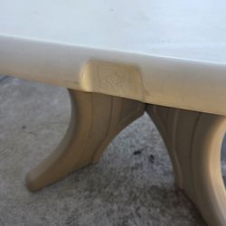 Kids table and Chair