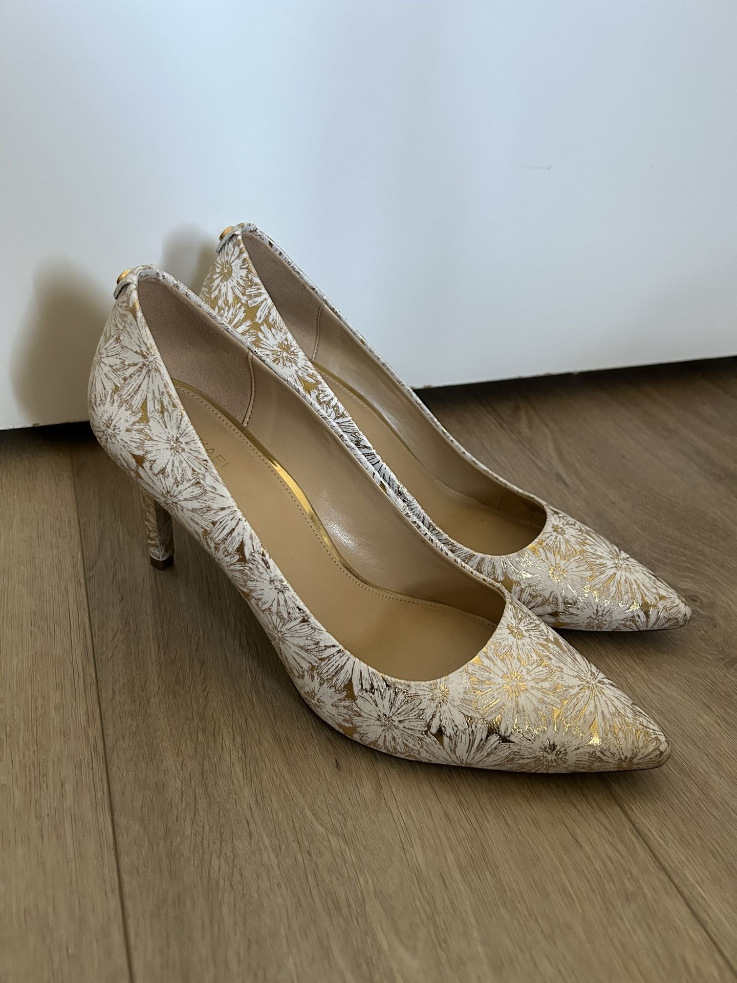 Michael Kors Heels Size 9