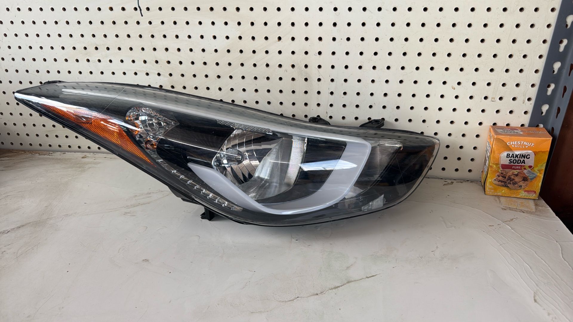 2014-2015-2016 Hyundai Elantra Headlight OEM