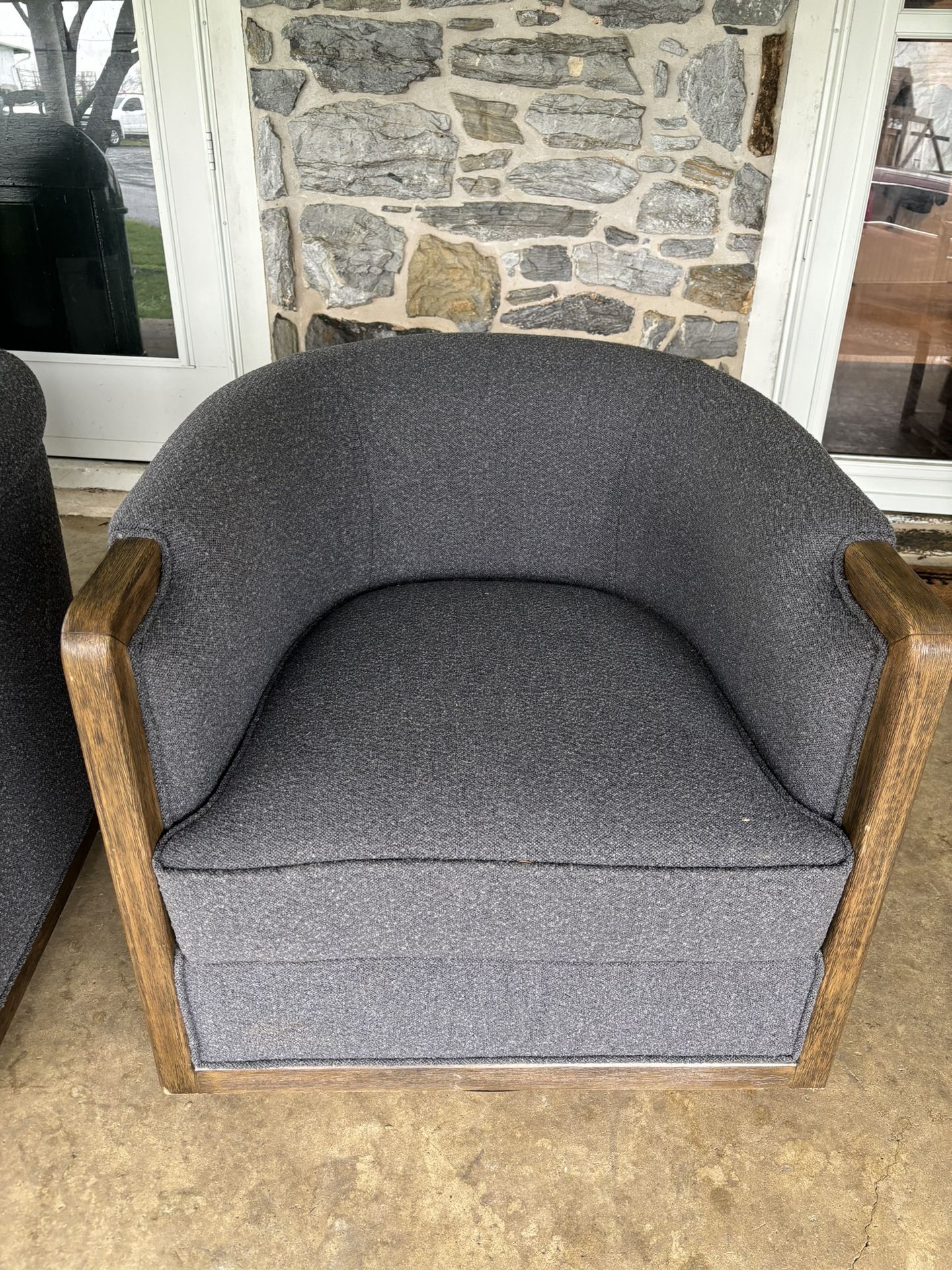 New Swivel Fabric Chair