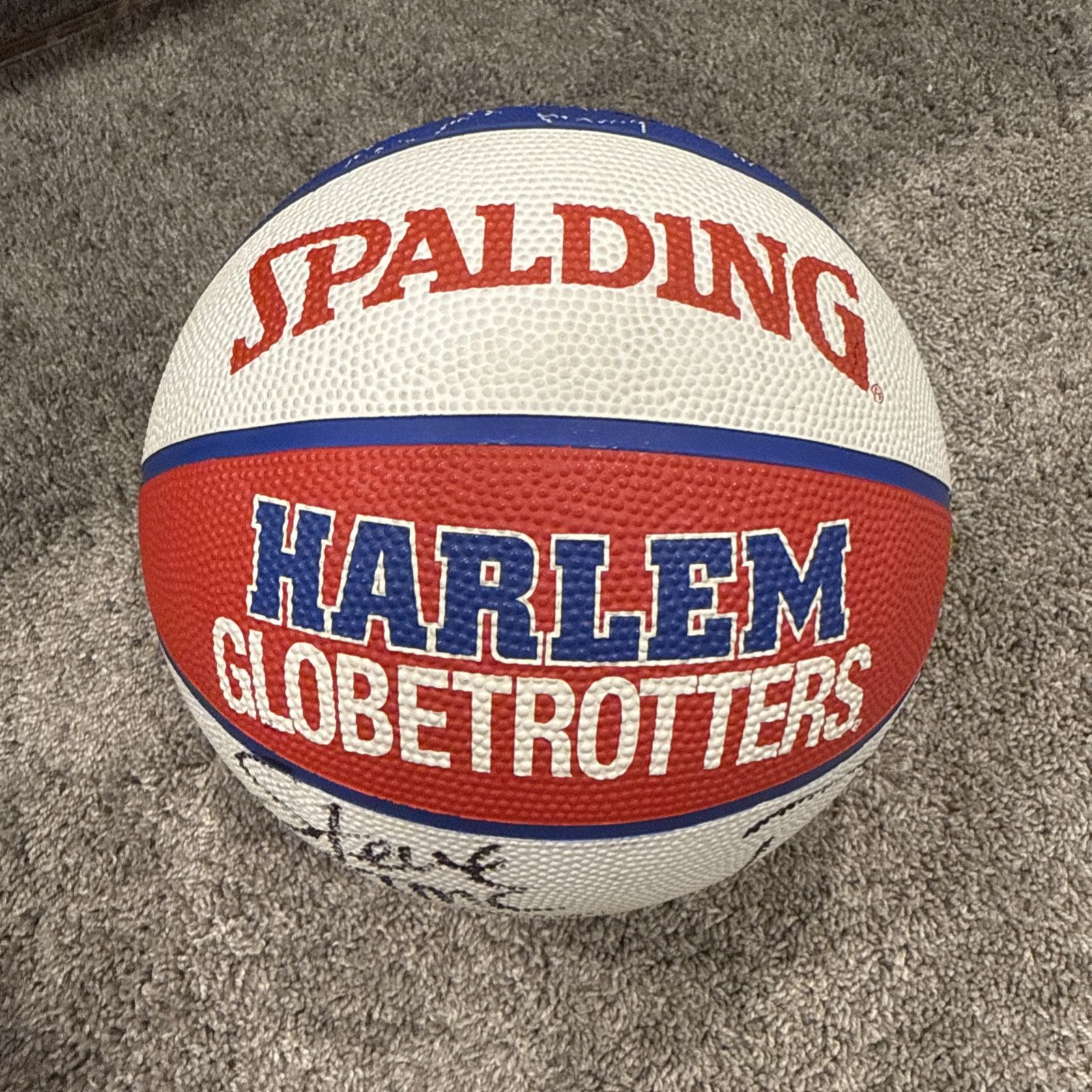 Harlem Globetrotters Basketball Signed/autographed By 10 Players