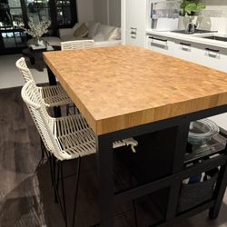 IKEA VADHOLMA KITCHEN ISLAND IN GREAT CONDITION