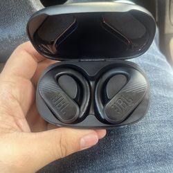 Jbl Blootooth Headphones 