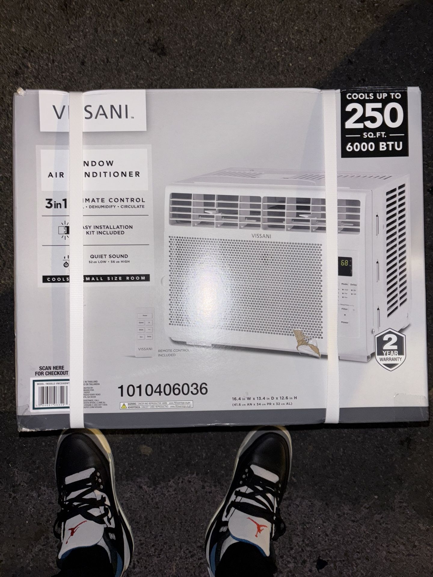 6,000 BTU 115-Volt Window Air Conditioner for 250 sq. ft. Rooms with Remote in White