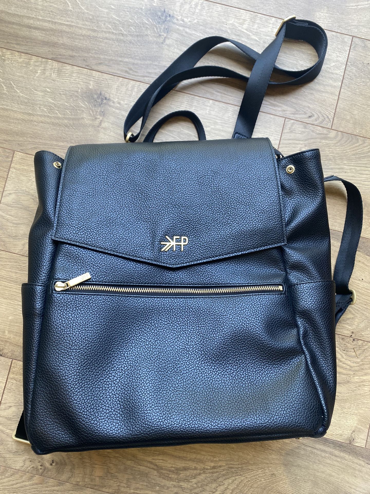 Freshly Picked Mini Classic Diaper Bag Backpack, Wipeable Vegan Leather Black, 8 Pockets Total (Ebony)