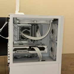 AMD 9070 XT + 7700x - 32 GB DDR5 RAM + 2 TB m.2 NVME SSD