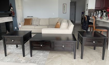 Coffee Table. Set