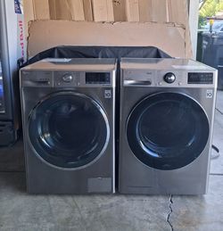 24" LG washer And Ventless Electric Dryer