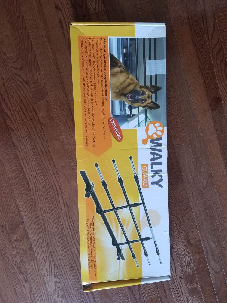 Walky Guard adjustable pet barrier for your car