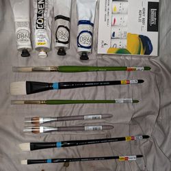 Lot Of Art Supplies (Paint/Brushes/Etc) Cheap!!
