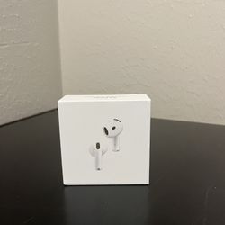 Gen 4 Apple AirPods With Active Noise Cancellation 