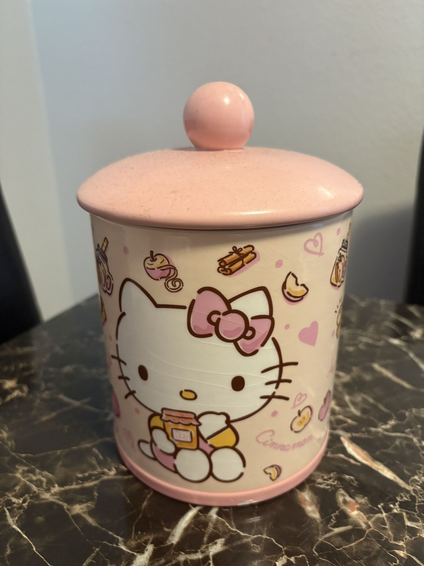 Hello Kitty Jar 