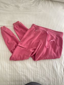 Figs pink scrub pants- small