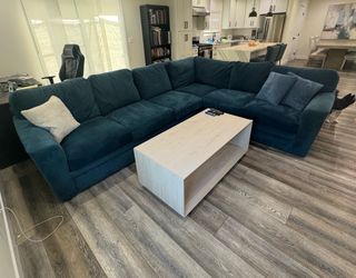 Living spaces sectional