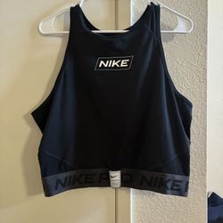 Nike Pro Dri-FIT Women's Graphic Crop 