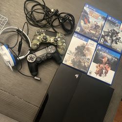 PS4  