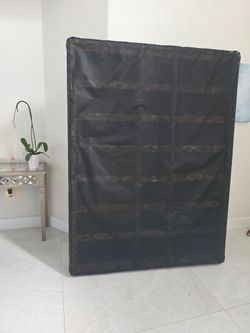 Queen box spring