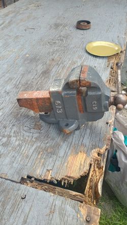 Athol 613 Vise And Luther Vise