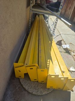 Metal post