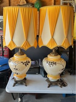 Pair of Vintage Ceramic Urn Table Lamps