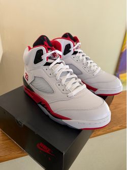 Air Jordan 5 Retro