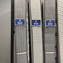 Twin Size Bed 