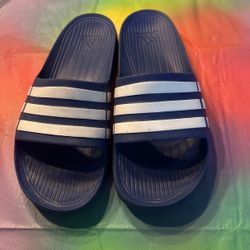 Adidas Men’s Sandals Size 10
