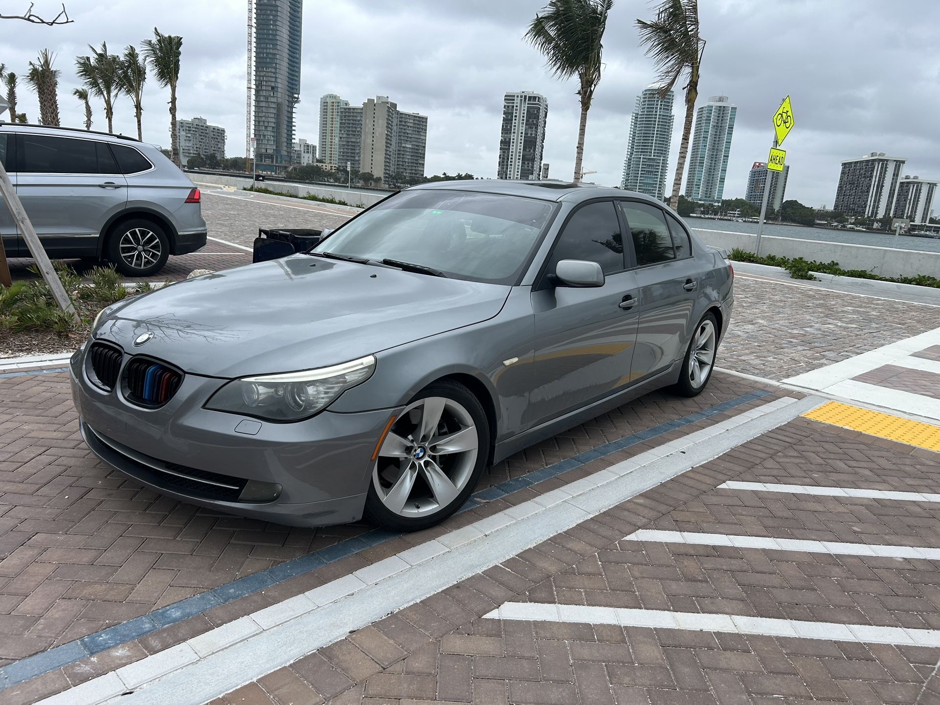 2008 BMW 528i