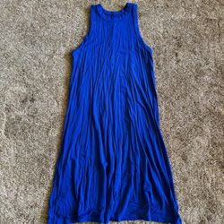 Blue sleeveless midi dress, great for a summer party; perfect condition