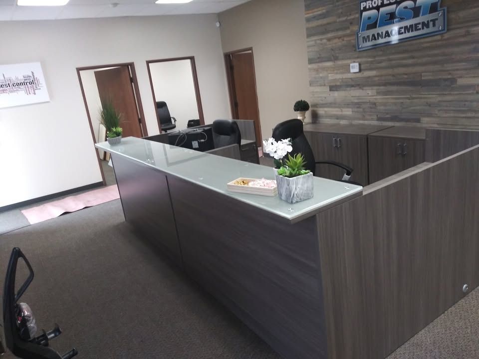 Reception Desk Setup β Modern 6'x6' or 12'x6' β Modular Office Furniture